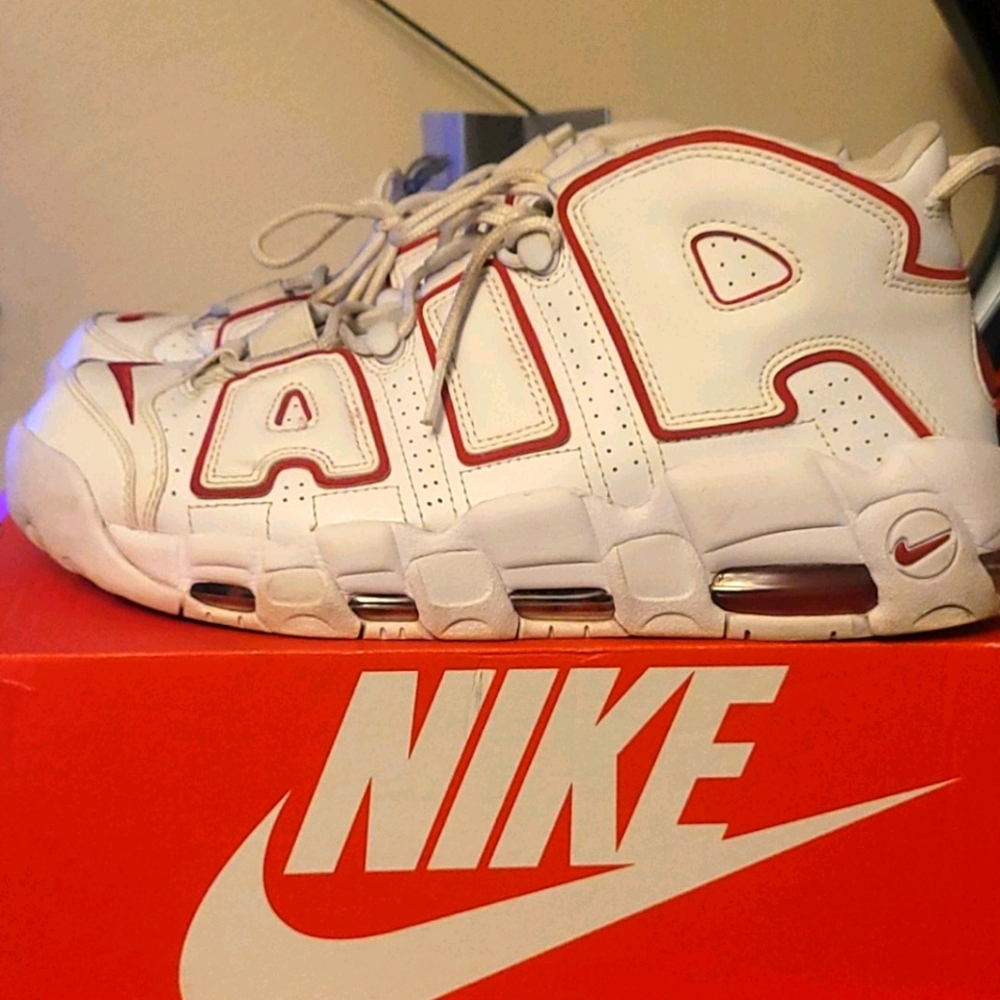 Nike uptempo